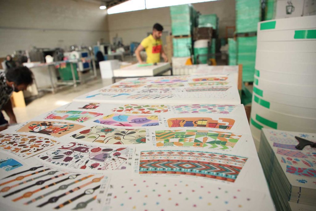 کیفیت کاغذ و تأثیر آن بر لیوان